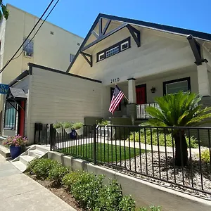 Family Laundry & Sacramento
