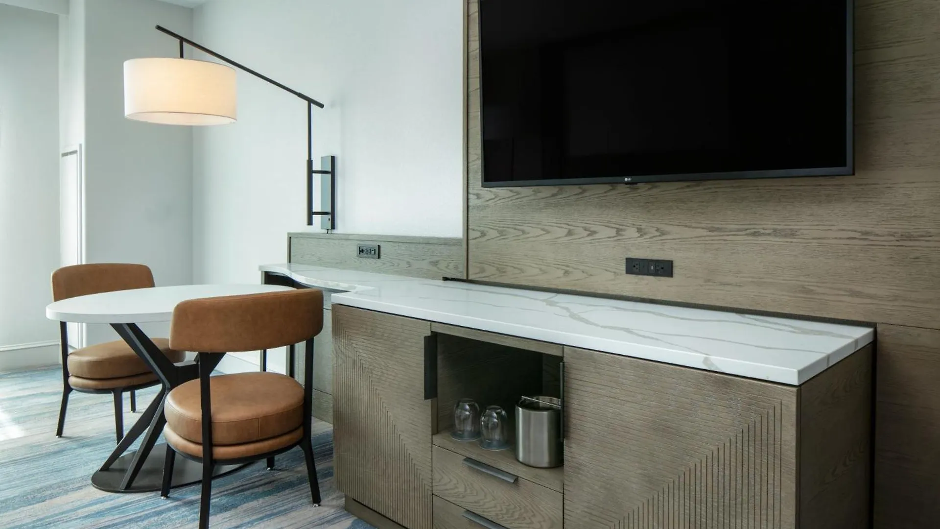 The Westin Sacramento Riverfront Hotel & Spa